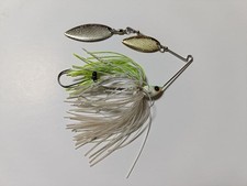 JACKALL Dooon Spinnerbait Hard Lure Near Mint with Trailer Hook for Bass Fishing