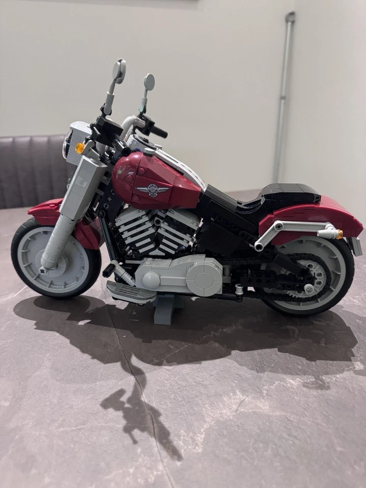 LEGO Creator 10269 Harley-Davidson Fat Boy, photo 3 of 5