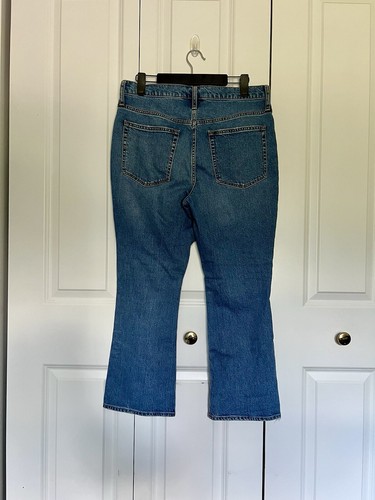 J Crew Mid Rise Flare Crop Jeans Women's Size 30 10 Blue Frayed Knees Distressed - Picture 2 of 15