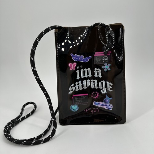 Bolso Bandolera CASETIFY Aespa Collab con caja. KPOP. AGOTADO "Soy un salvaje" - Imagen 3 de 6