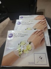 Set of 3 Wilton Wrist Corsage - Add flowers to create your own corsage - NEW 