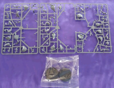 Warhammer Age of Sigmar - Soulblight Gravelords, 3 Crypt Horrors, NEU