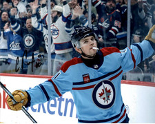 Winnipeg Jets Cole Perfetti  Autographed Signed 8x10 Photo COA #6