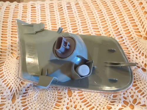 Corner Signal Light Lamp*Left Side*Fit 2001 2002 Toyota Corolla-NOB - Bild 3 von 4