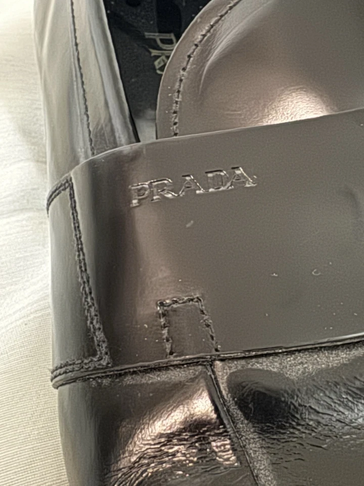 Мокасины без застежек мужские Prada размер США 10 черные кожаные - Изображение 4 из 4