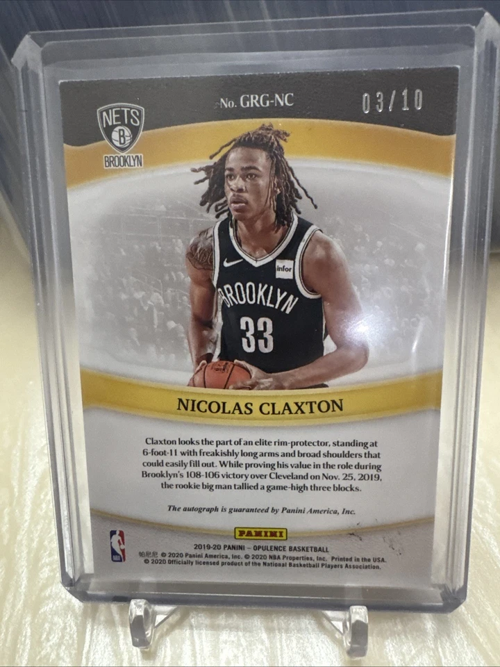Panini Opulence Golden Rookie Nicolas Claxton 2019-20 autógrafo automático/10 Nets radiocontrol Foto 2 de 3