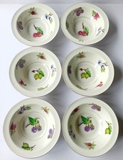 Chodziez Poland Bowl x 6 Fruit with Gold Rim Design 17 cm Diameter x 5 cm High