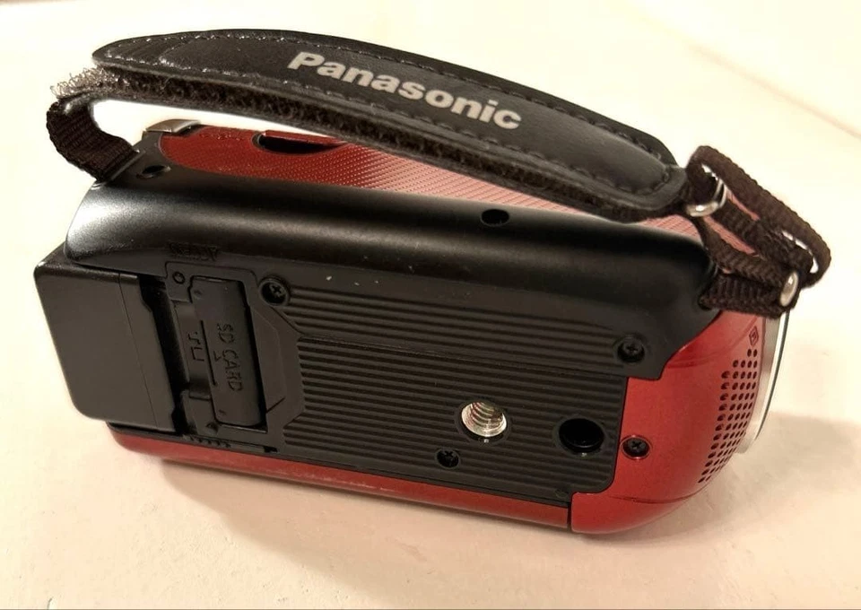 Panasonic HC-V210M Full HD Camcorder Digital Video Camera 38x optical zoom Red - Image 4 of 4