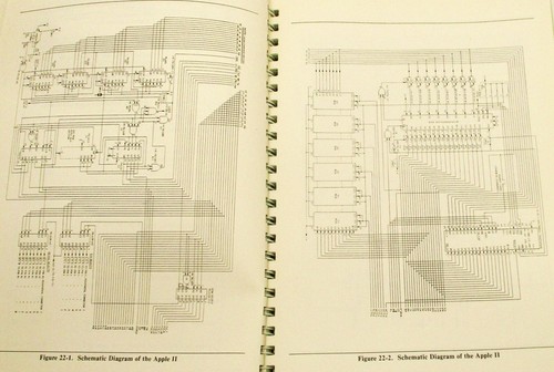 FIVE Vintage 1981 Genuine Apple II Manuals - Afbeelding 9 van 24