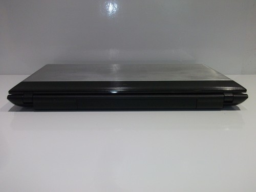 Samsung NP300E7A 17.3" Intel Pentium Laptop 6GB 640GB HDD Windows 10 - Faulty - Picture 6 of 9
