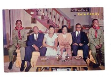 Postcard Vintage (1)Cole, Nat King Family (Part of) C15059 UP  (#932)