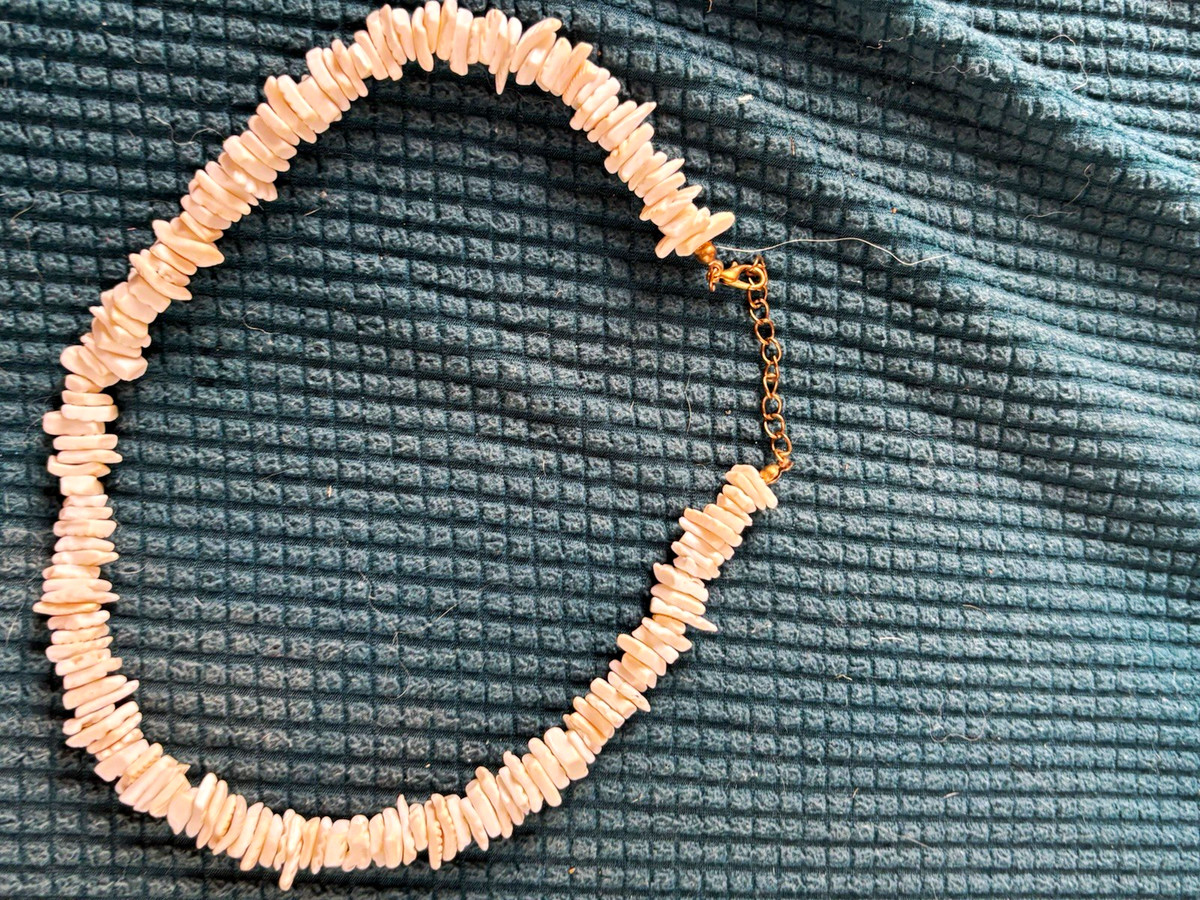 Pink Shell Hawaiian Style Chip Necklace with Chain Extender | eBay