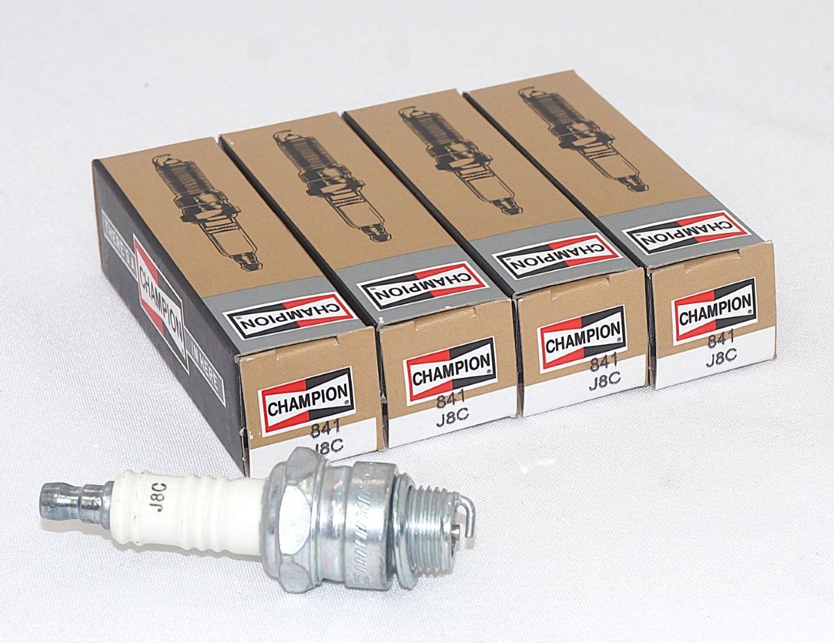4 Pack Champion 841 J8C Copper Plus Spark Plug for GM Mopar Jeep  Small Engines