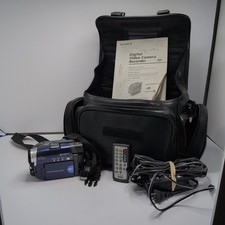 Sony Handycam DCR-DVD101 Digital Video Camera Recorder - Power Cord - Carry Bag