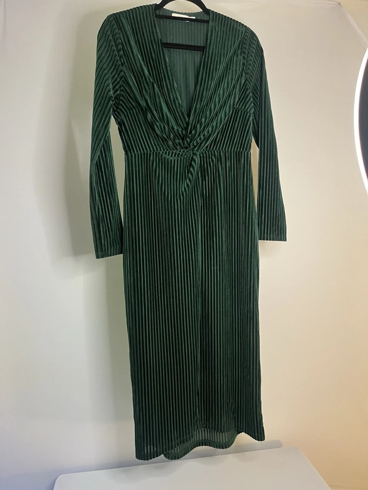 Maxi vestido plisado de terciopelo verde oscuro con abertura talla M exuberante para mujer Foto 2 de 4