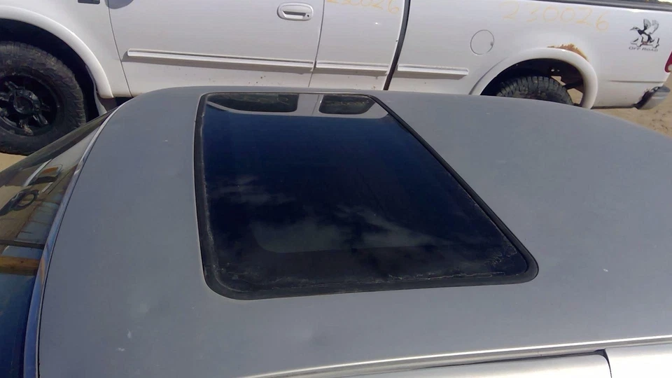 Mazda 929 1988 1989 techo corredizo cristal OEM ventana superior He2369810a Foto 4 de 4