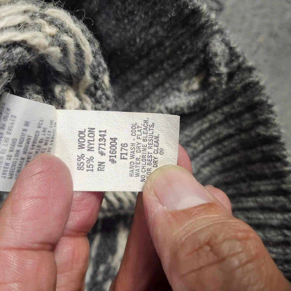 VINTAGE L.L.Bean Sweater Mens Medium Nordic Fair Isle Cardigan Made in USA 90s - Image 4 of 4