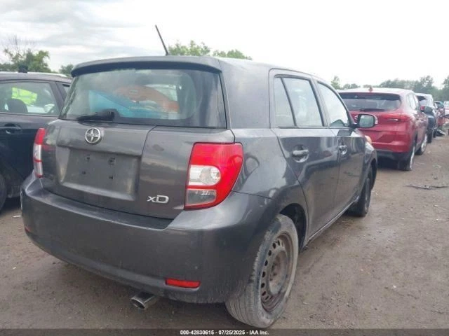 Depósito de lavadora SCION XD 2009 1,80 L usado OEM 142 k millas - Stock #092851 Foto 4 de 4