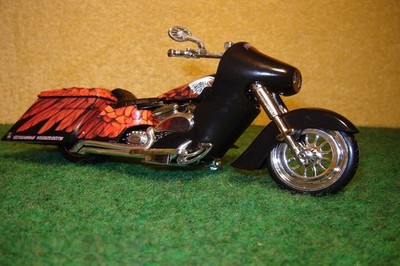 1:18 Harley Davidson Arlen Ness Screaming Eagle ARLEN NESS 01320