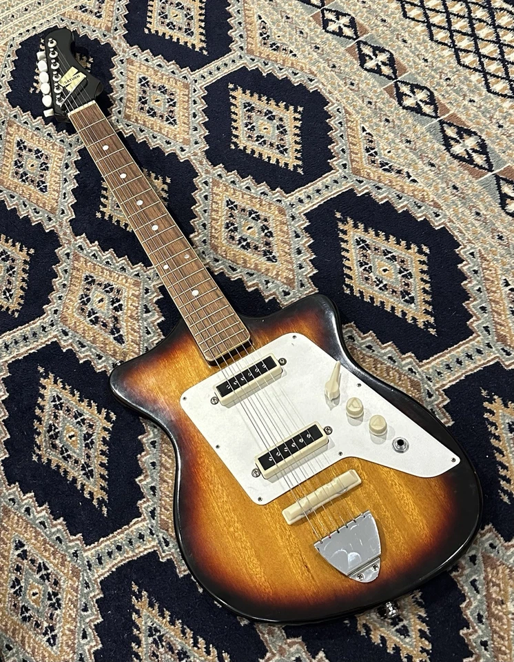 COOL Mid - 1960’s Saturn (por Guyatone) Modelo 525, Excelente Estado Foto 2 de 4