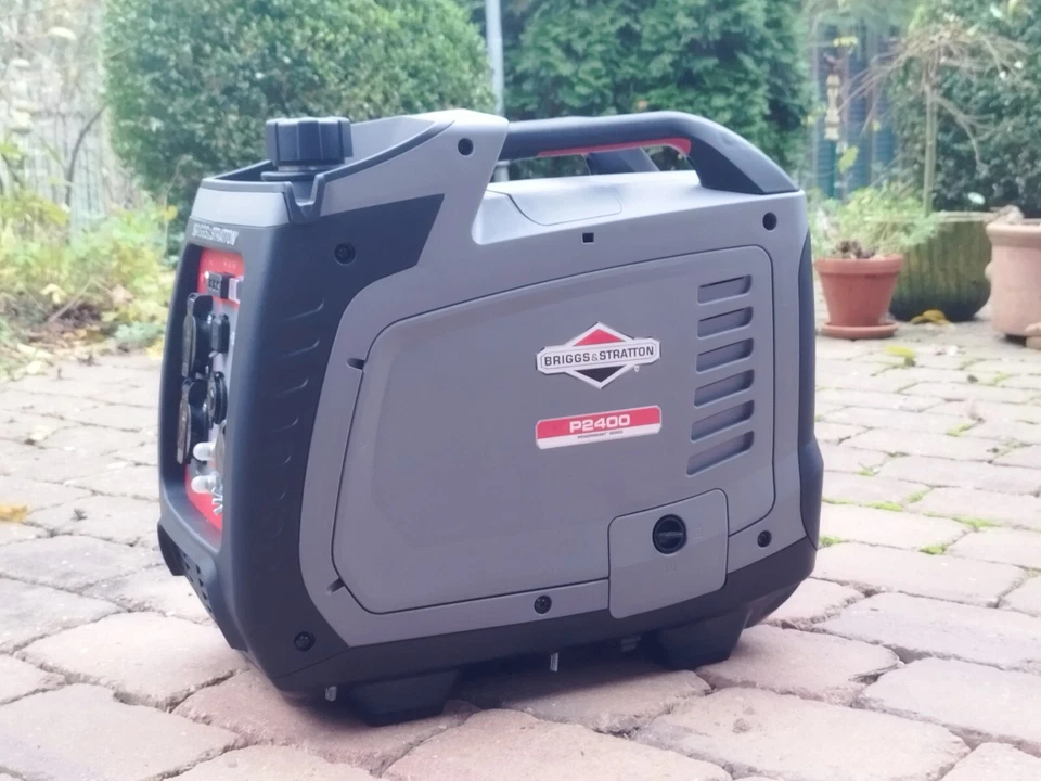 Briggs & Stratton P2400 PowerSmart Strom Generator Benzin Inverter - Bild 2 von 4