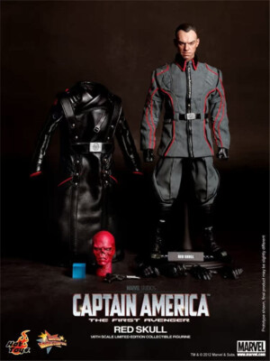 Hot Toys Captain America: The First Avenger Red Skull 1/6 Action