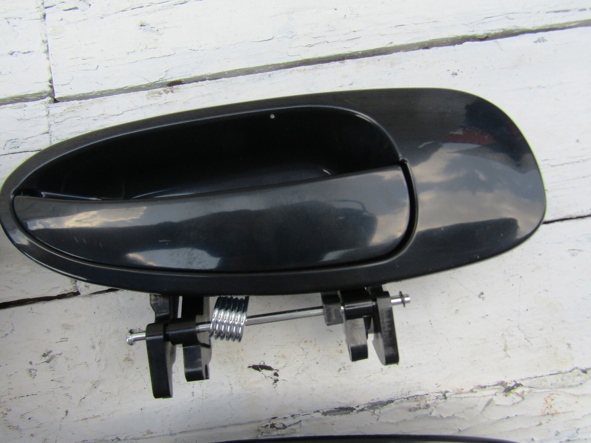 TOYOTA AVENSIS T22 MODEL 1997 03 EXTERIOR OUTSIDE DOOR HANDLE 1SET