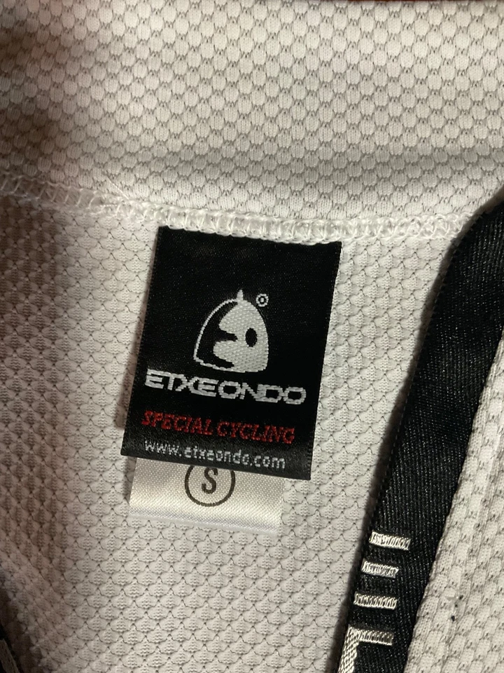 Etxeondo Ciclismo Hombre Pequeño Jersy Blanco Foto 2 de 4
