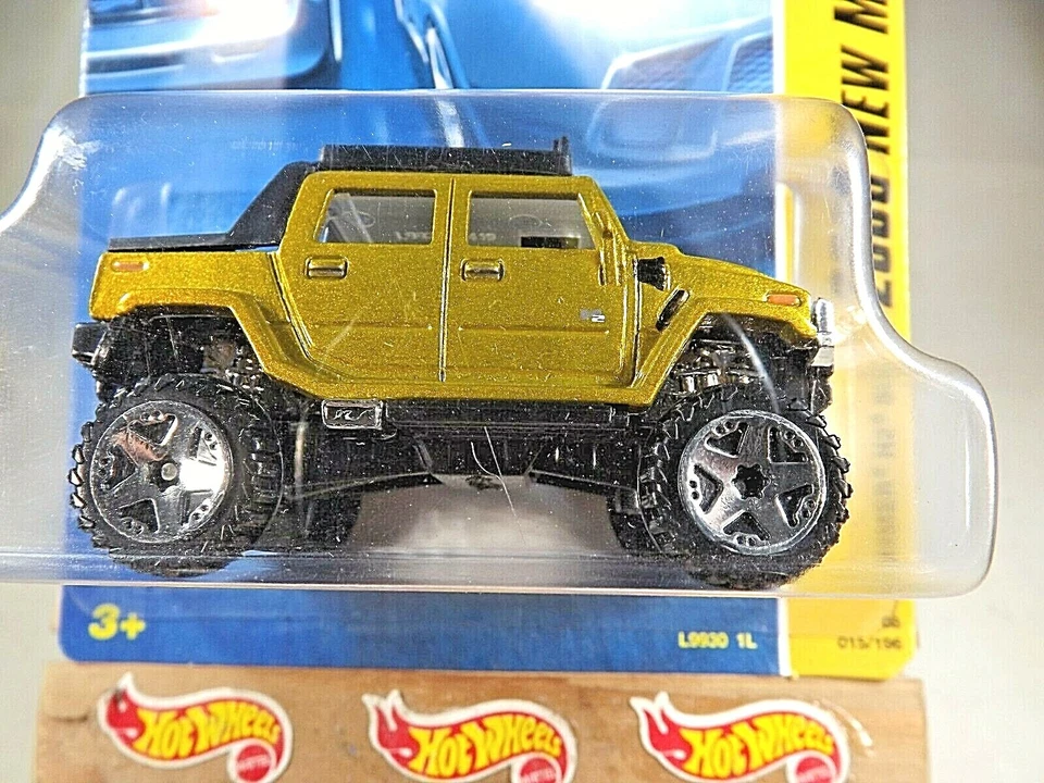 2008 Hot Wheels #15 New Models 15/40 HUMMER H2 SUT Gold Variant w/Chrome ORUT5sp - Image 2 of 4