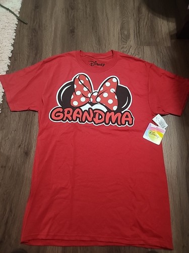 NWT Disney GRANDMA Tshirt Sz M 8/10 Red Bow Minnie Mouse