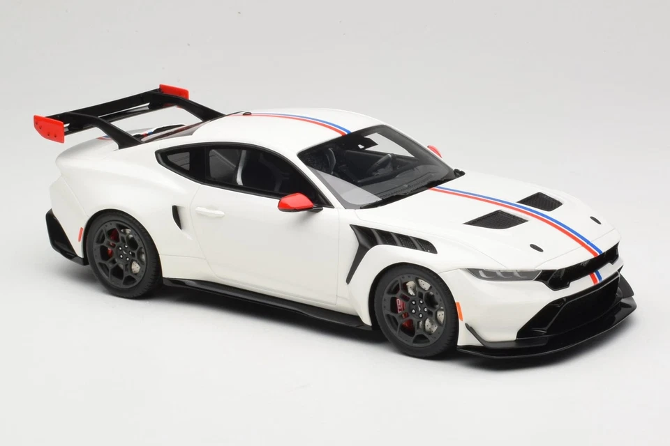 GT956 Ford Mustang GTD S650 Spirit of America Performance White GT Spir - Image 4 of 4