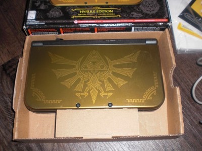New Nintendo 3DS XL Legend of Zelda Hyrule Gold Console CIB