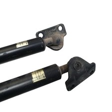 Verin de hayon / de capot Mitsubishi GRANDIS