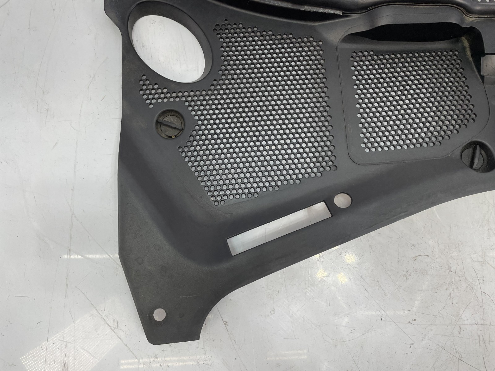 ✅ 2012-2018 OEM Bentley Continental GT Front Windshield Wiper Cowl Trim Panel