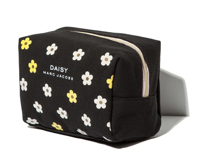 Fremskridt Hound fænomen MARC JACOBS Daisy Black Makeup Cosmetics Bag, Brand NEW!! | eBay