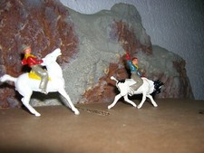 CRESCENT WILD WEST COWBOYS RIDING BULL  HORSE TOY VINTAGE LEAD ENGLAND