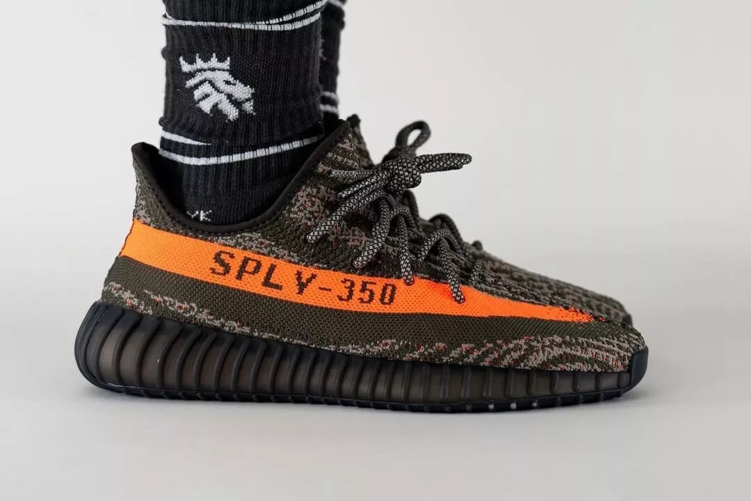 BNIB Adidas Yeezy Boost 350 V2 Carbon Beluga US 6 DS HQ7045 Bred