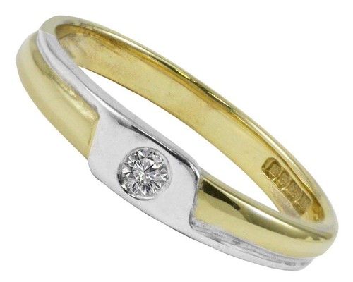 9ct Yellow Gold Diamond 0.05ct Solitaire Modern Style Size N Ring British Made - Picture 6 of 9