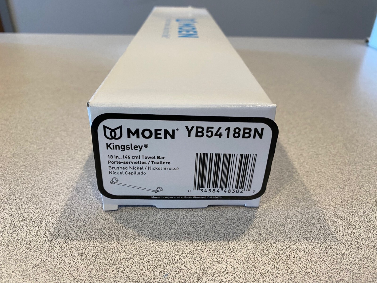 Moen YB5418BN Kingsley 18 inch Single Towel Bar, Brushed Nickel 