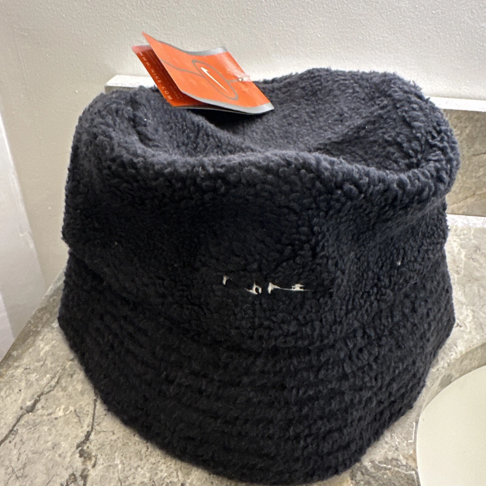 Vintage Nike Embroidered Logo Fleece Bucket Hat NWT Black Retro 2000’s L/XL