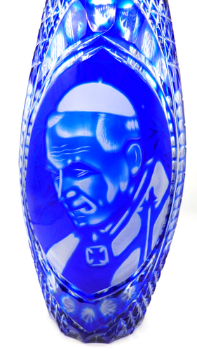 Jarrón de cristal azul cobalto grabado bohemio Papa Juan Pablo II vintage grande 15" - Imagen 2 de 11