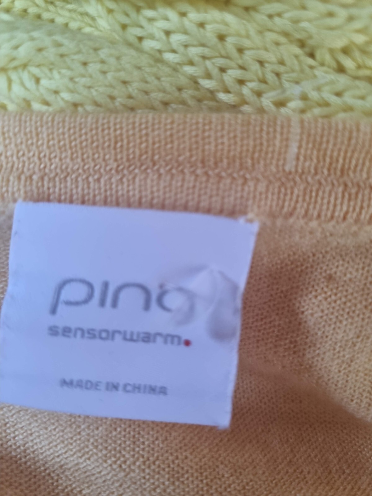 PING SENSORWARM TECHNOLOGY V-NECK S14 MERINO WOOL… - image 8