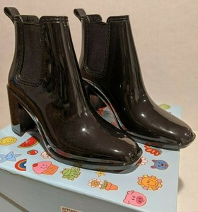hurricane rain boots