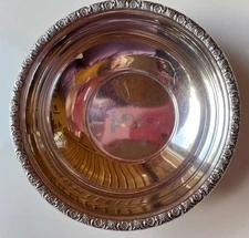 1940s Rare International Sterling Silver Bon Bon Bowl B179 Prelude Repousse Rim