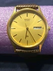 Vintage Seiko Quartz Gold Tone Day Date Watch 5Y23-7079