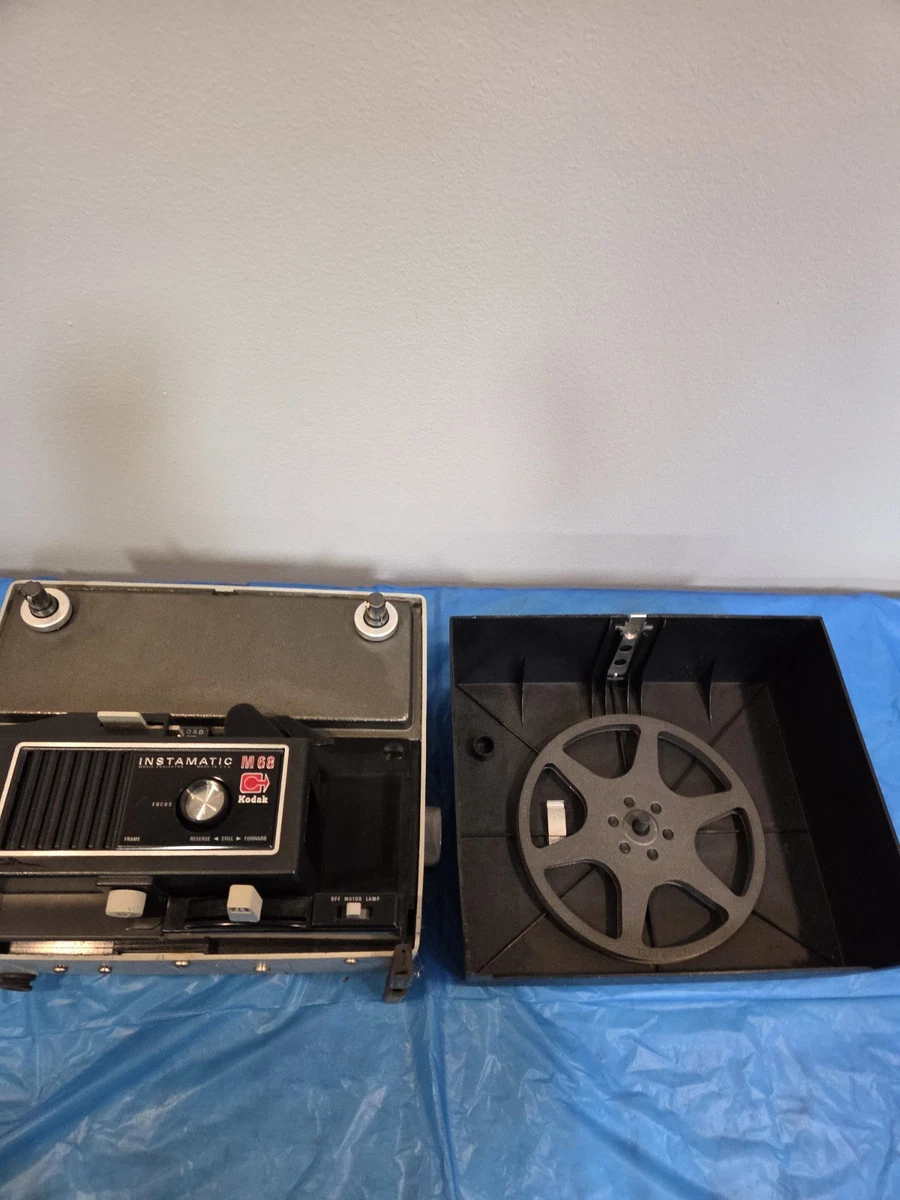 Lot 378 - A Kodak instamatic M55-L Movie Projector