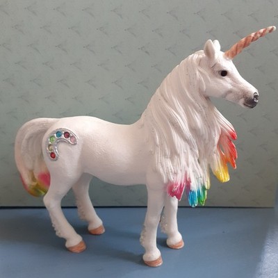 Schleich 70524 Bayala Regenbogeneinhorn Stute