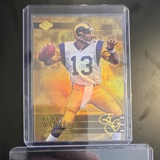 Edge T3 Gold Insert Kurt Warner St. Louis Rams #57 Football Card 2000