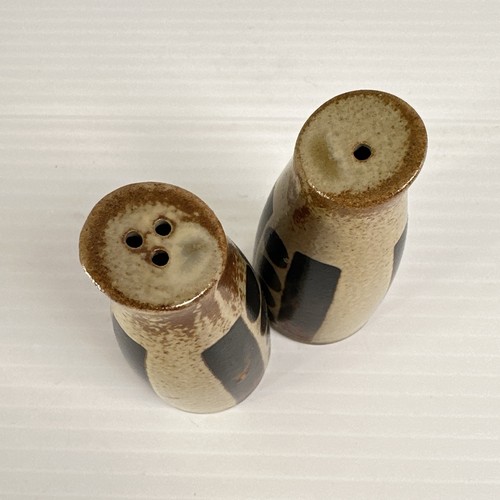 Vtg Otagiri Pottery Salt & Pepper Shakers MCM Asian Stripes Dots Pattern 3" - Picture 5 of 6