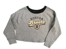 NWT NHL Hockey sz M 7/8 Girls Gray Crew Sweatshirt Boston Bruins Crop 55